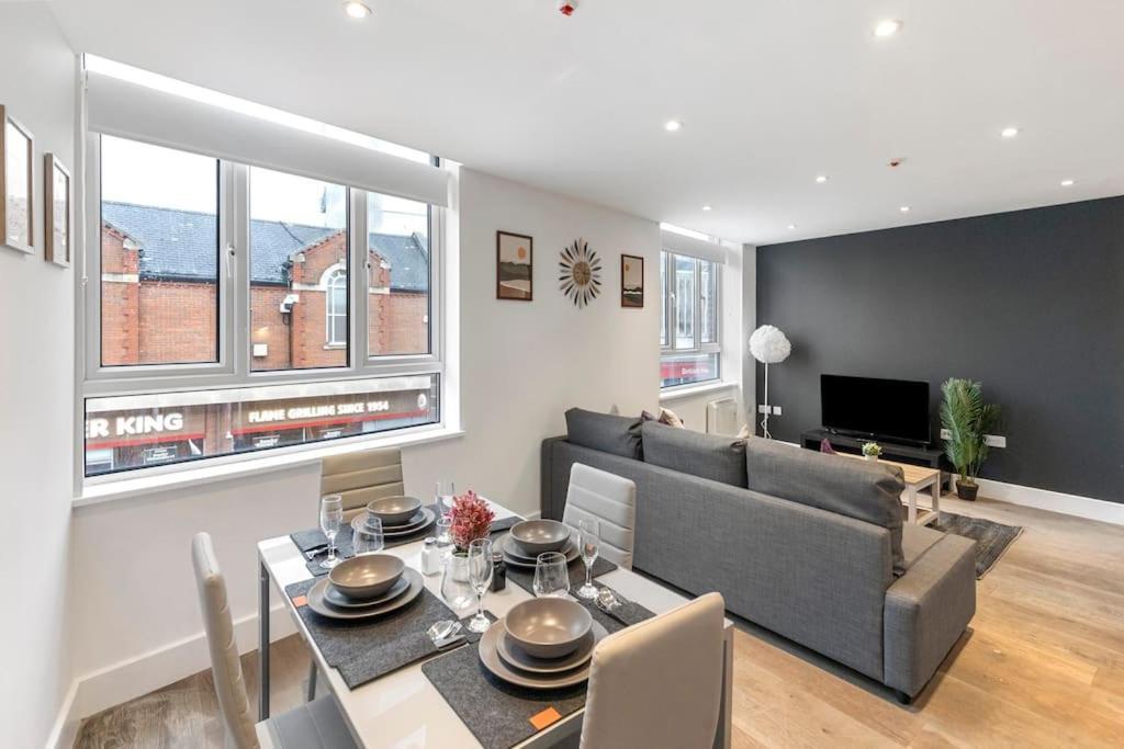 Chelmsford Centre View Sleep 4 Next Chelmer Canal Экстерьер фото