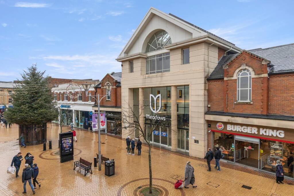 Chelmsford Centre View Sleep 4 Next Chelmer Canal Экстерьер фото